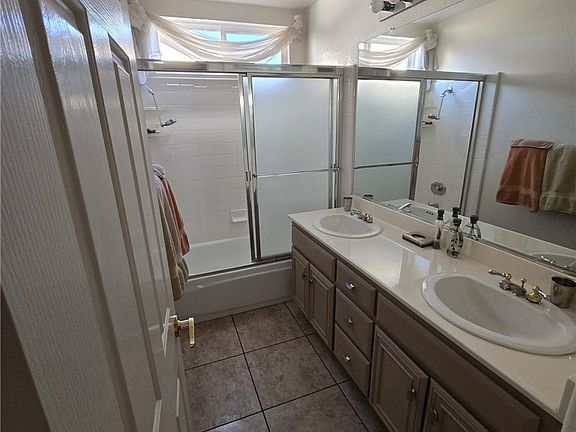 5th image of 1587 Scioto Ct
