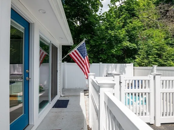 779 Highland Ave, Needham, MA 02494