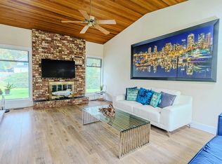 13025 238th St, Maple Ridge, BC V4R2S4