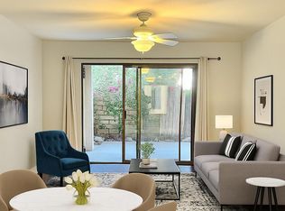 1407 N Sunrise Way UNIT 19, Palm Springs, CA 92262