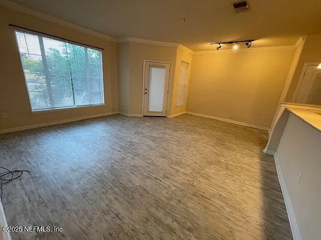 8290 Gate Pkwy W #1110 — Photo 10