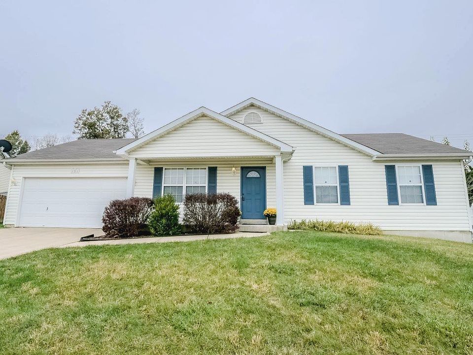 1st image of 151 Glen Forest Dr