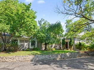 25800 Franklin Park Ct, Franklin, MI 48025