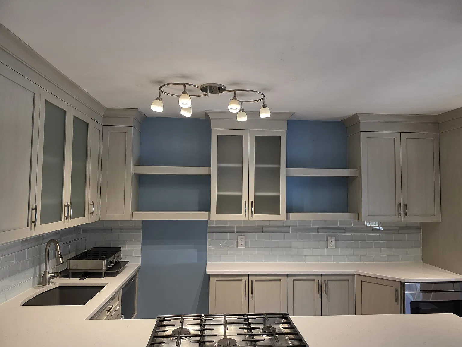 1 bed, 750 sqft, $2,750 — Photo 3