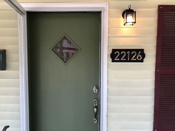 4th image of 22126 Birchwood Ave