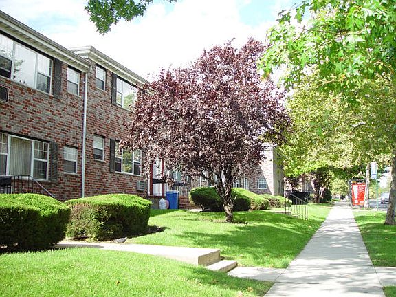 2nd image of 70-12 Kissena Blvd #120A