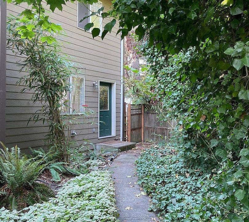 1st image of 2809 Woburn St #B