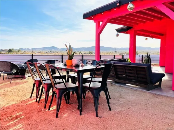 2884 Fortuna Rd, Landers, CA 92285