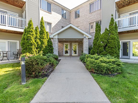 2nd image of 338 W Saginaw St Unit 53