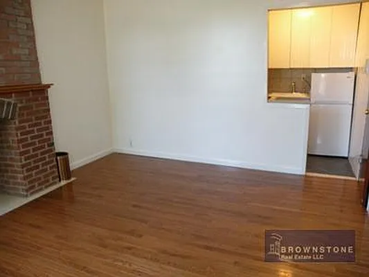 Rented by Brownstone Real Estate | media 15