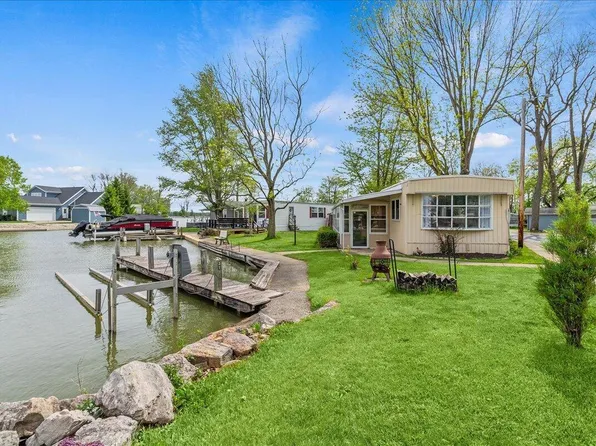 246 N Orchard Island Dr #31, Russells Pt, OH 43348
