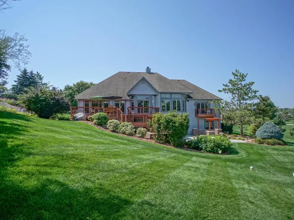 W252S5248 Sage ROAD, Waukesha, WI 53189