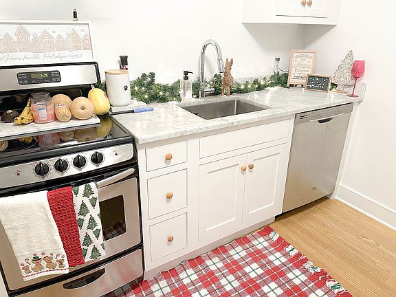 2nd image of 16 W Main St #3R