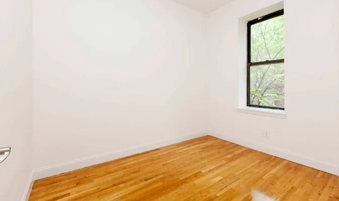 Rented by Compass | media 9