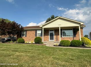 12215 Dulcie Ct, Louisville, KY 40229