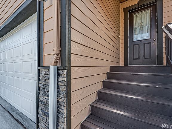 2nd image of 2125 107th Ave SE