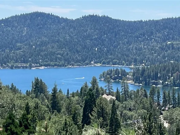 27721 Caribou Dr, Lake Arrowhead, CA 92352