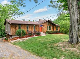 2420 Devils Backbone Rd, Cincinnati, OH 45233