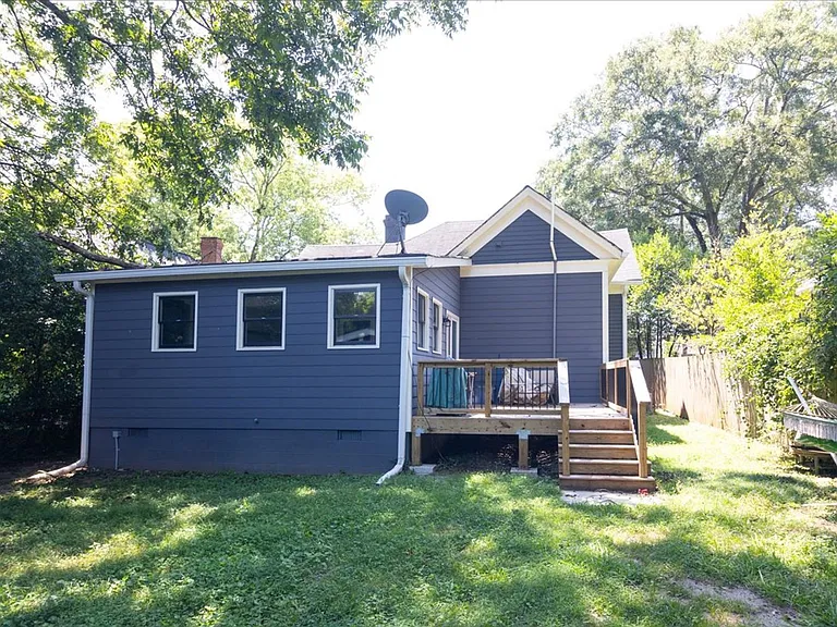 1755 Lyle Ave — Photo 31