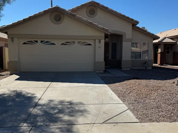 141 W Shannon St, Gilbert, AZ 85233