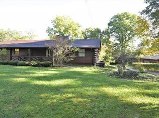 4812 W State St, Hillsville, PA 16132