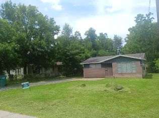 1640 Parry St, Beaumont, TX 77703