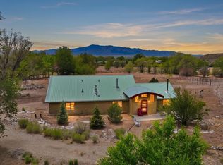 1036 La Cienega Road, El Prado, NM 87529