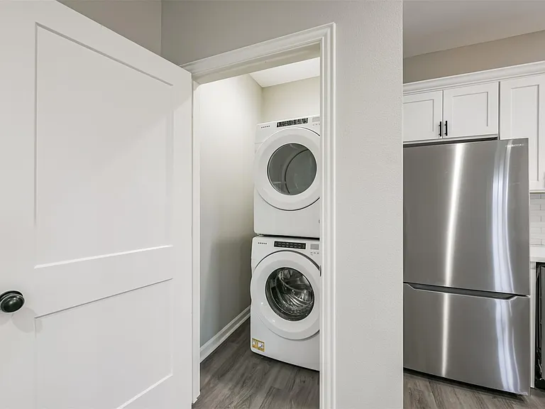4405 Mallow St #B — Photo 12