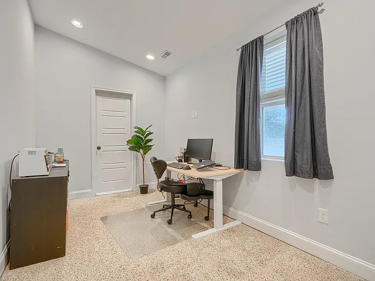 405 S Wolfe St — Photo 24