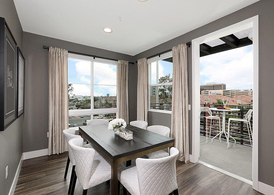 Elegant Dining | Floor Plan B4