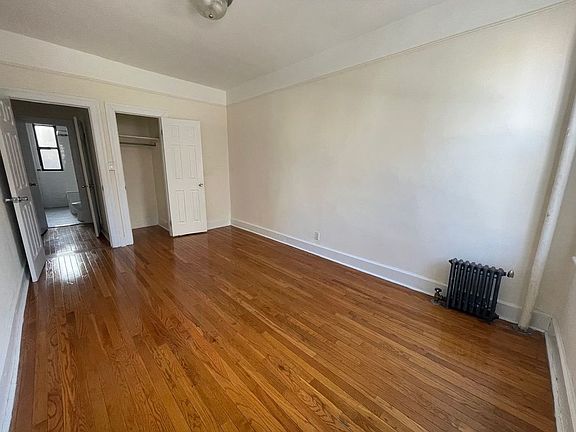 5th image of 30-02 Broadway #E