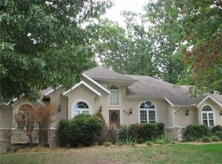 1711 S 41st St, Rogers, AR 72758