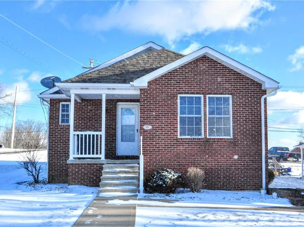 843 John St, Langeloth, PA 15054