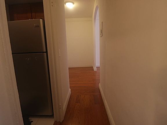 3rd image of 971 1st Ave #312