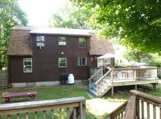 20 James St, Mansfield, MA 02048