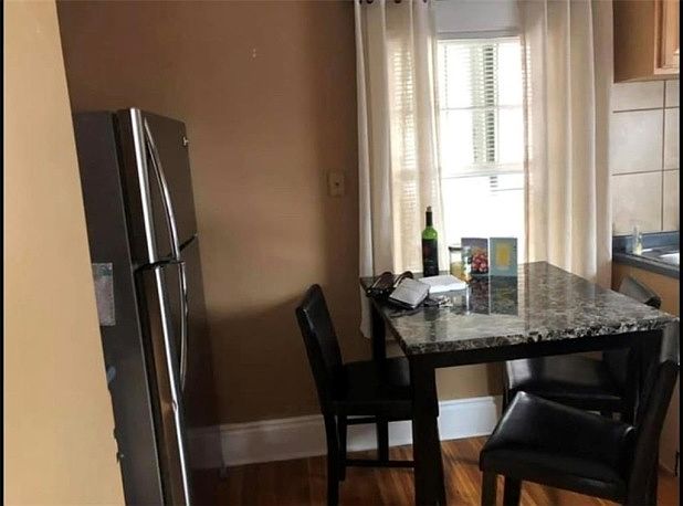 2nd image of 1256 Park Ave