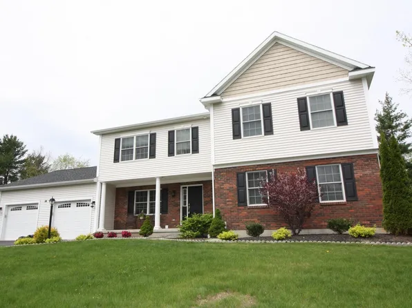 Stonecrest Drive, 14 Stonecrest Dr #14B, Mechanicville, NY 12118