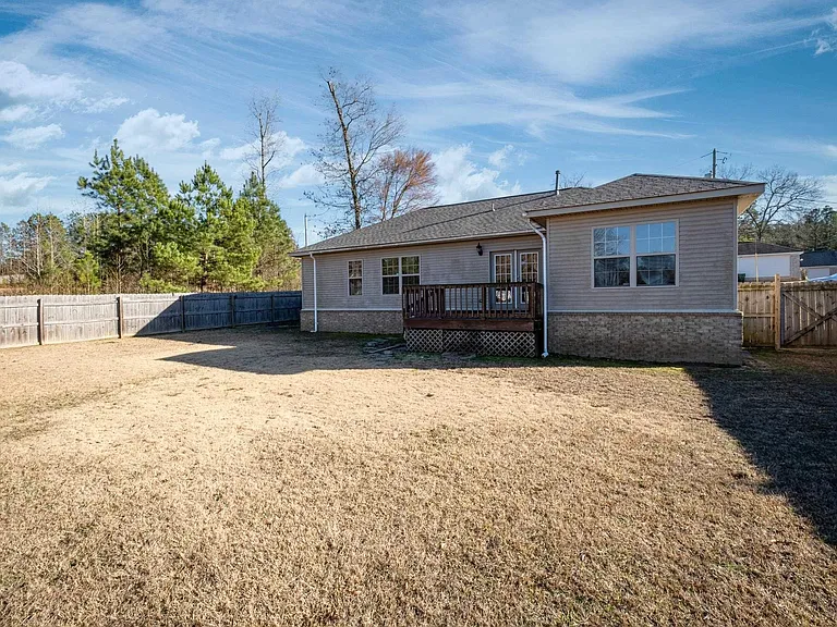 25 Courtfield Dr — Photo 43