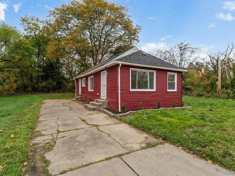 15509 Chatham St, photo 20