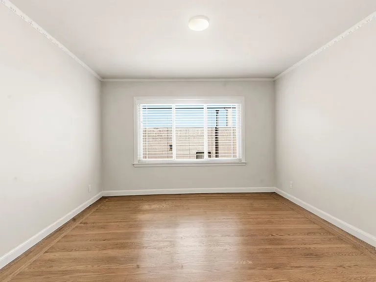 290 Holyoke St — Photo 18
