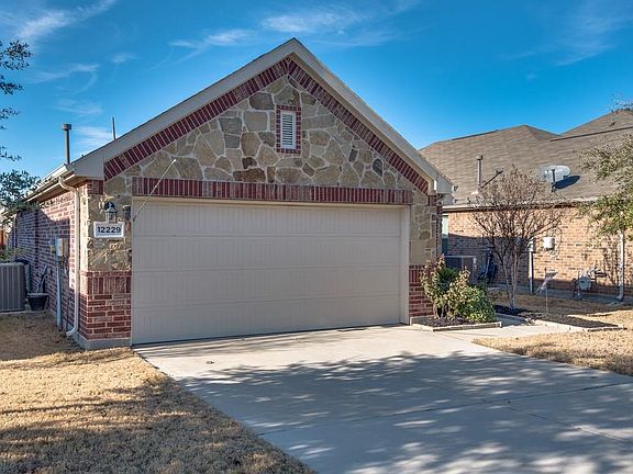 2nd image of 12229 Walden Wood Dr