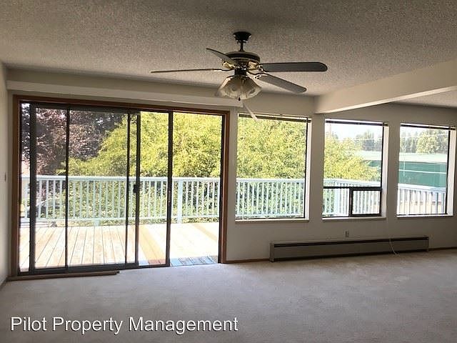 1st image of 10560 Stone Ave N APT 01
