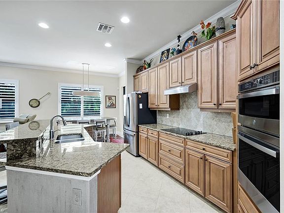 3rd image of 11050 Longwing DR
