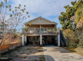 908 S 3rd St, Carolina Beach, NC 28428