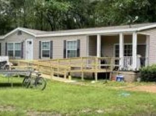 220 Duke St, Carthage, TX 75633