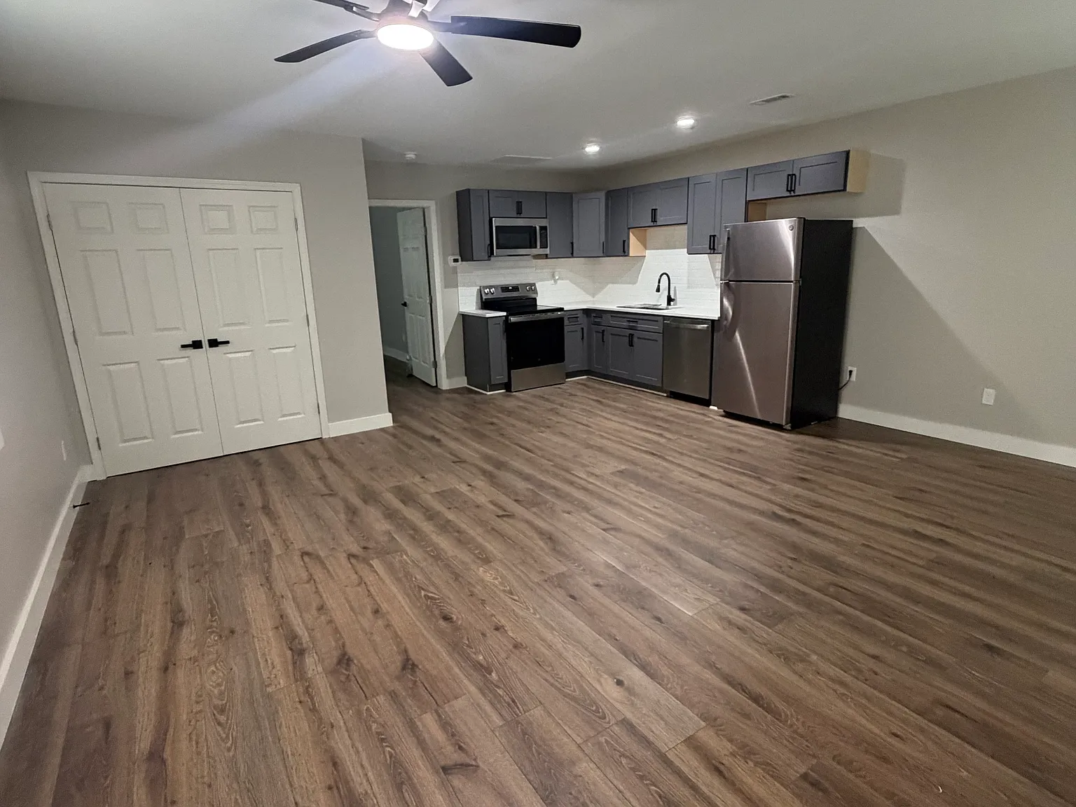 1 bed, $1,400 — Photo 3