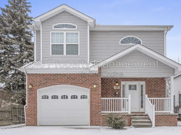 438 Elm St, Wyandotte, MI 48192