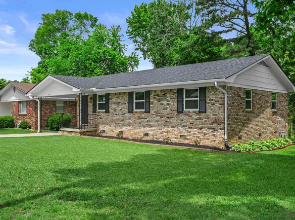 9212 Cynthia Dr, Little Rock, AR 72205