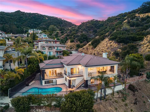 3426 Ayars Canyon Way, Glendale, CA 91208