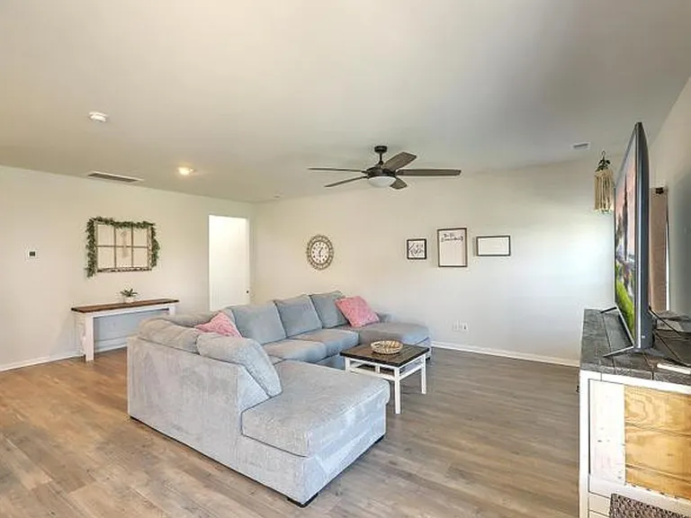 115 Sequoia Ln — Photo 21